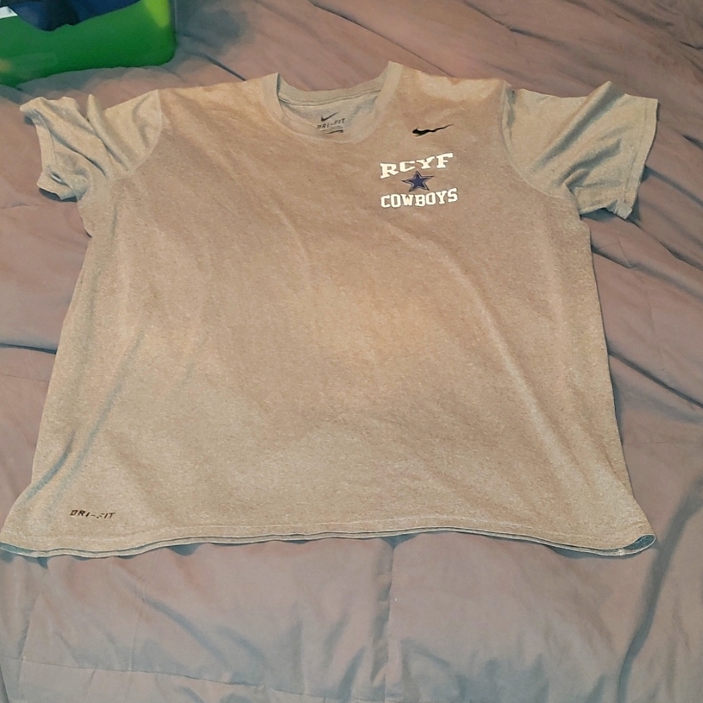 Nike xl cowboys t shirt